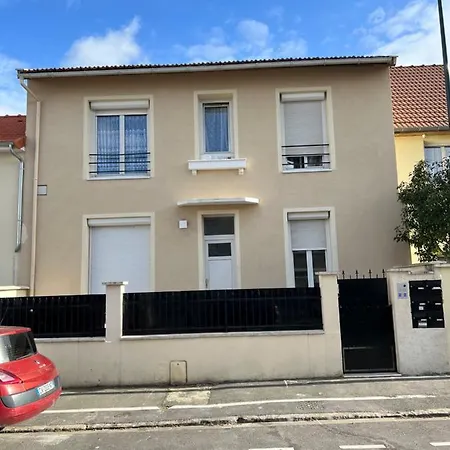 Cosy 2 Pieces Climatise A 15 Min De Paris Apartment